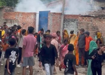 जनकपुर : रुपैठामा दुर्गा विसर्जनको क्रममा दुई समुदायबीच झडप