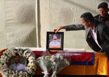 विपिनको पार्थिव शरीरमा श्रद्धाञ्जली अर्पण