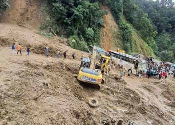सडक पुनर्निर्माणमा १२ अर्बको अनुमान