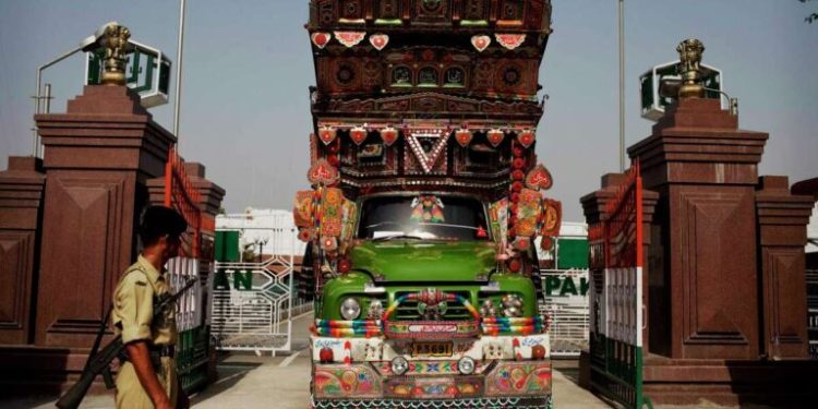 अफगानिस्तानले पाकिस्तानबाट हुने गहुँ आयात पूर्णरूपमा रोक्यो