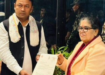 सिन्धुलीको होटलमा गोप्य शपथ: सरोज यादव नयाँ मुख्यमन्त्री