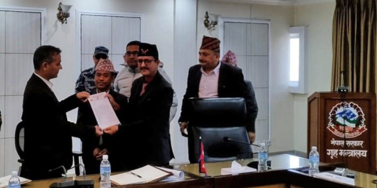 दुर्गा प्रसाईं समूह र सरकारले गृह मन्त्रालयमा वार्ता सुरु