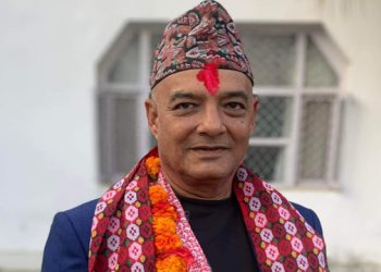 राप्रपा विवाद : धवल शमशेरले नेताहरूको भेला गर्दै