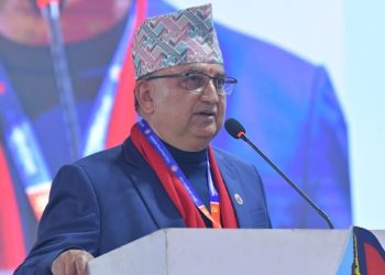 मतदान ढिलाइप्रति आपत्ति, ईश्वर पोखरेल समूहको तत्काल सुरु गर्न माग