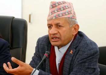 निर्णायक घडीमा ओली समूहको पक्षमा प्रदीप ज्ञवाली