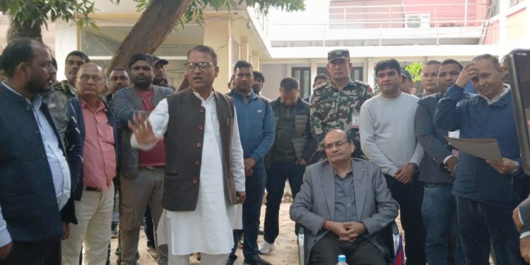 मधेस प्रदेशसभामा नयाँ सभामुखः रामआशिष यादव अघि सारिए