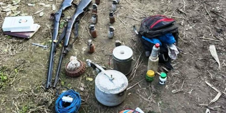 खाली गोठबाट ग्रिनेड र बम फेला, सेनाद्वारा डिस्पोज