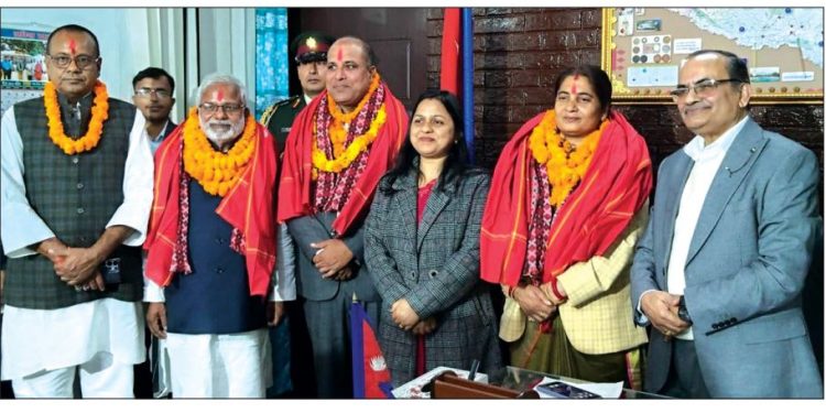 विश्वासको मतपछि पनि मन्त्रिपरिषद् अधुरो, मधेश सरकारमाथि प्रश्न