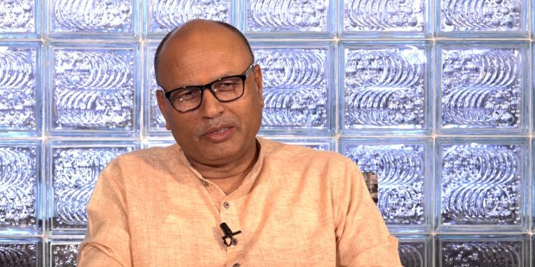 कांग्रेस प्रवेशसँगै अनिल झालाई टिकट, माधव नेपालसँग सीधा टक्कर