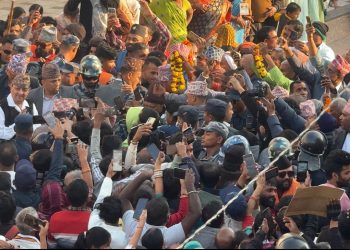 पूर्व राजा बोलेनन्, राजावादीले भने-अब चुनाव हुँदैन