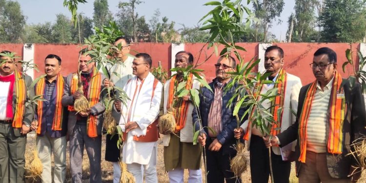 मधेशको पहिचान स्थापनाको दिनमा वातावरण संरक्षणको संकल्प