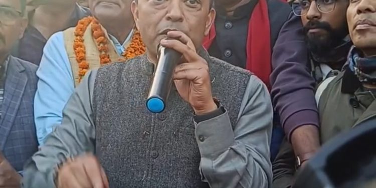 मधेश झरे गगन थापा, शिक्षा-स्वास्थ्य प्राथमिकतामा