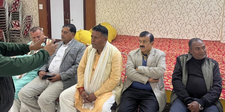 एमाले छाडेर कांग्रेस पुगे राजु गुप्ता