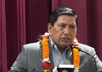 सर्लाही–३ मा नेकपाका नारायणकाजी श्रेष्ठको उम्मेदवारी दर्ता