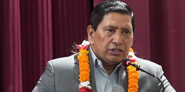 सर्लाही–३ मा नेकपाका नारायणकाजी श्रेष्ठको उम्मेदवारी दर्ता