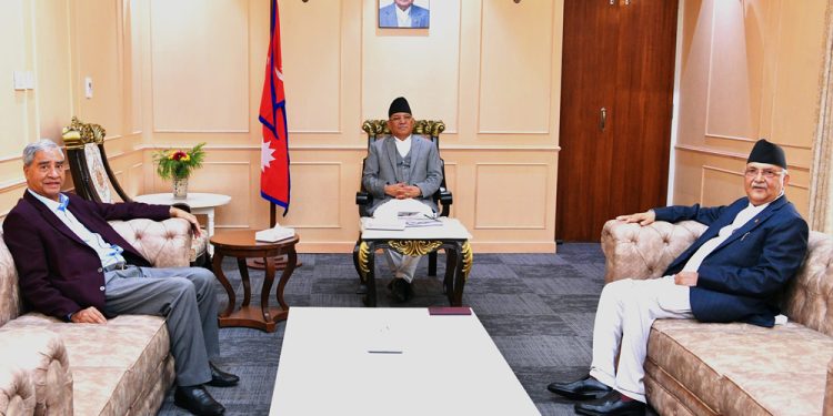 राष्ट्रिय सभा निर्वाचनमा मिलेर जाने संकेत, ओली र प्रचण्डबीच भेट