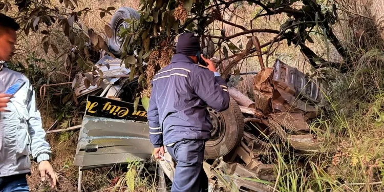 भीमफेदीमा टाटा सुमो दुर्घटना, ६ जनाको मृत्यु