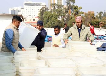 चुनावी सरगर्मी बढ्दै, मतपेटिका ढुवानी सुरु