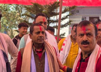 धनुषा-४ मा राष्ट्रिय मुक्ति पार्टीका उम्मेदवार नै कांग्रेसमा प्रवेश