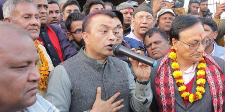 अब आन्दोलन र विध्वंश हुन दिँदैनौँ : गगन थापा