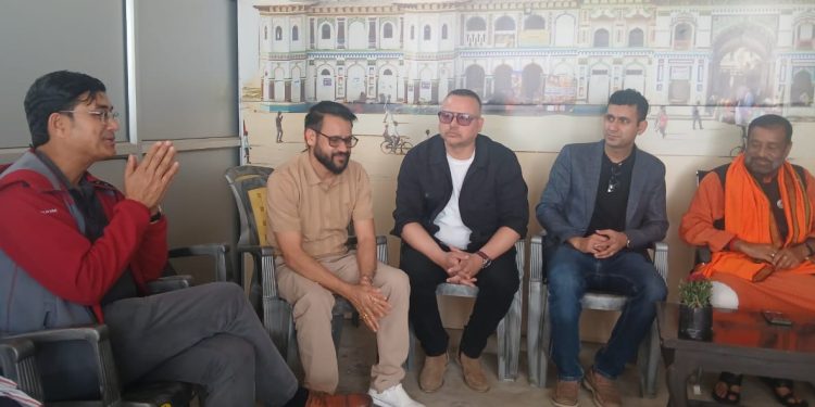 अन्तर्राष्ट्रिय जनसम्पर्क समितिका प्रतिनिधि जनकपुरमा, चुनावी संवाद तीव्र