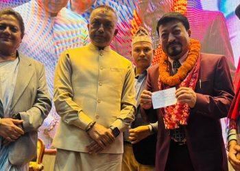 काठमाडौँ-७ का पूर्व सांसद मानन्धर कांग्रेसमा