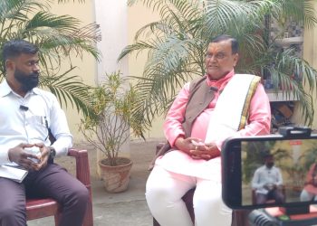 महन्थ ठाकुरले धोका दिए : हरिनारायण यादवको आरोप