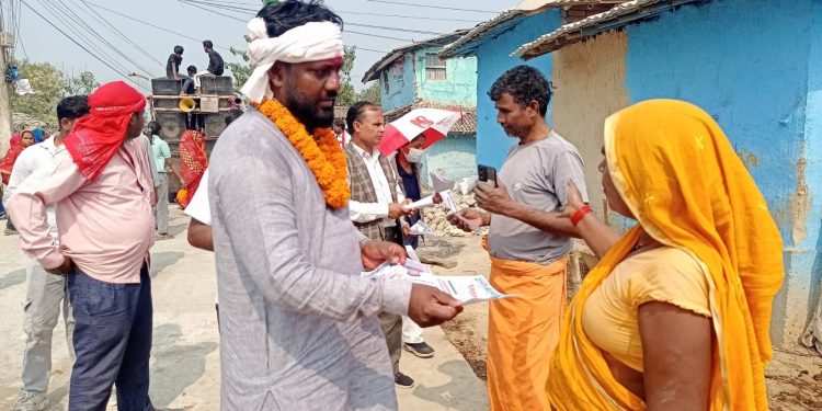 रौतहट-४ मा चुनावी सरगर्मी : राजकुमार दास टोल-टोलमा