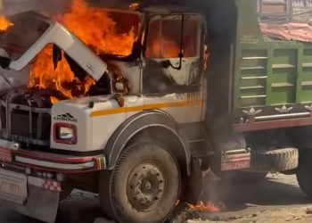 बनेपामा टिपर दुर्घटना : स्कुटर चालकको मृत्यु, टिपर चालक पक्राउ