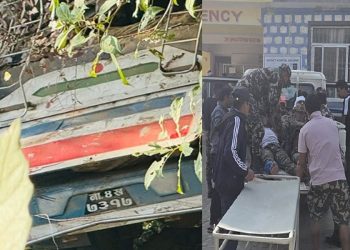 निर्वाचन तयारीमा गइरहेको सेनाको बस खस्यो, २४ जना घाइते
