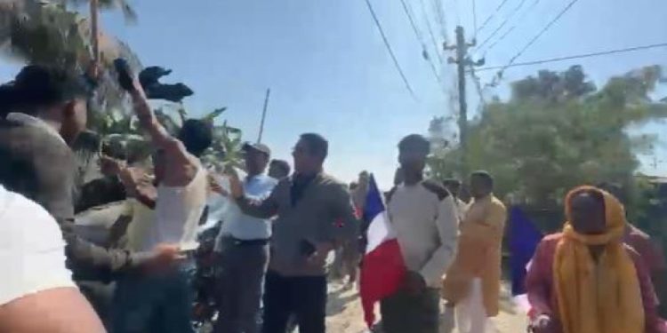 सुनसरीमा कांग्रेस-रास्वपा कार्यकर्ताबीच झडप