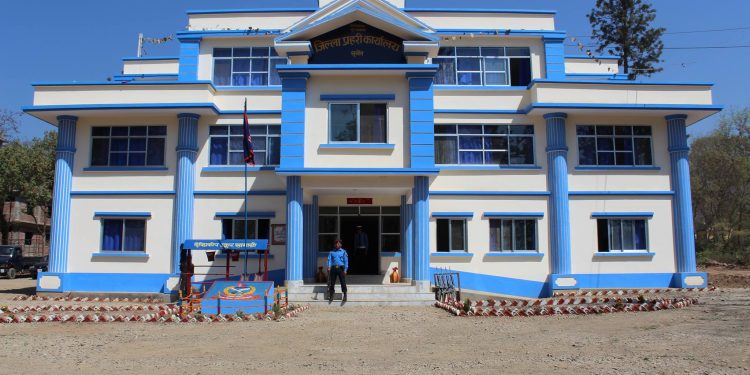 आमासँगै दुई भाईबहिनी सहित सम्पर्कविहीन