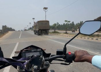 जनकपुरमा टिपर आतंककै बीच पत्रकार दुर्घटनाबाट बचे