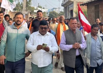 क्षेत्रीय सभापति झाको नेतृत्वमा कुमरोडाबाट चुनावी र्याली