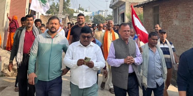 क्षेत्रीय सभापति झाको नेतृत्वमा कुमरोडाबाट चुनावी र्याली