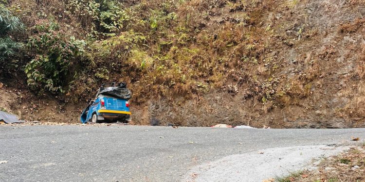 चितवन अटो दुर्घटना : उपचारका क्रममा चार जनाको मृत्यु