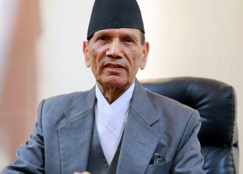 १० हजारसम्म नेपालीको उद्धार हवाईमार्ग, पानीजहाज प्रयोग : परराष्ट्रमन्त्री शर्मा