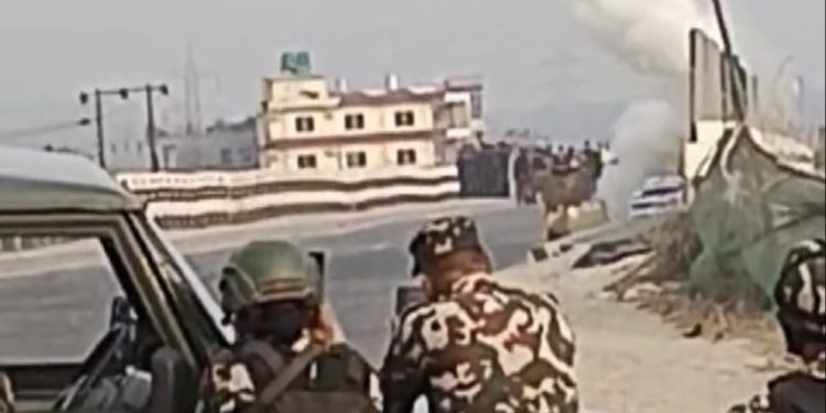बर्दिवासको रातो पुलमा शंकास्पद वस्तु, सेनाद्वारा सुरक्षित डिस्पोज