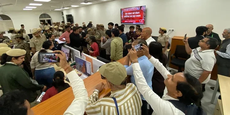 भारतको सबैभन्दा पुरानो समाचार एजेन्सी यूएनआईको कार्यालय सिल