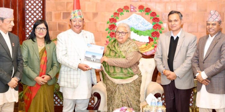 आयोगले मत परिणामसहितको प्रतिवेदन प्रधानमन्त्रीलाई बुझायो