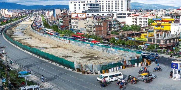 सातदोबाटोमा ट्रक दुर्घटना, पूर्व सशस्त्र एसपीको मृत्यु