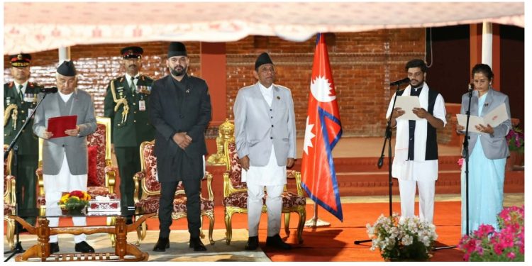 गौरीकुमारी र रामजी यादवले लिए मन्त्री पदको शपथ