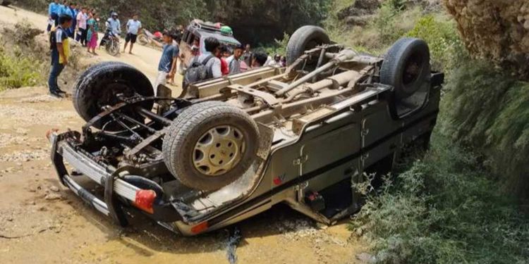 भारतीय तीर्थयात्री सवार जिप स्वर्गद्वारी जाँदै गर्दा दुर्घटना, एक जनाको मृत्यु र २१ जना घाइते