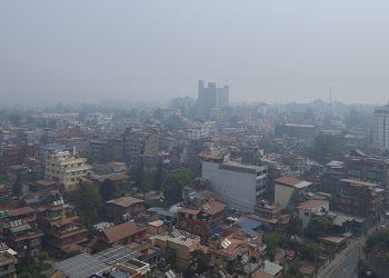 वायु प्रदूषण बढ्दै, काठमाडौं ‘निकै अस्वस्थ’ श्रेणीमा