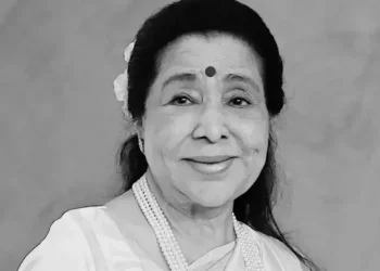 महान् पार्श्वगायिका आशा भोसलेको ९२ वर्षमा निधन