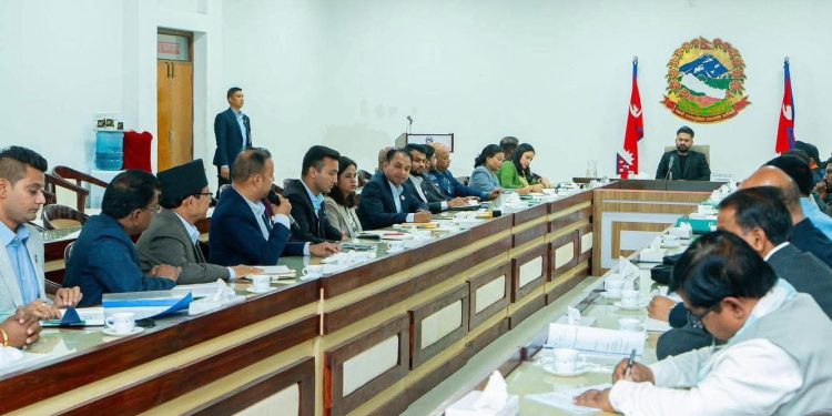 मधेशका मुद्दामा केन्द्रित छलफल, प्रधानमन्त्रीसँग सांसदहरूको भेट