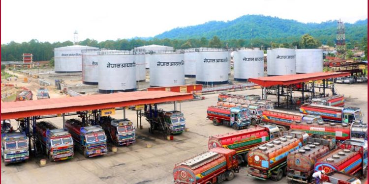 कर छुटका बाबजुद घाटा, निगमले बढायो इन्धनको भाउ