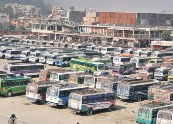 यातायात व्यवसायीको माग: भाडा बढाऊ वा इन्धन मूल्य घटाऊ