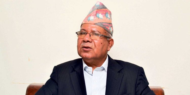 माधव नेपालको आरोप: सरकारले मजदुर अधिकार दबाउँदै