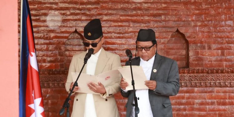 राष्ट्रपतिबाट शपथ, गुरुङ गृह र पुन विज्ञानमन्त्री बने